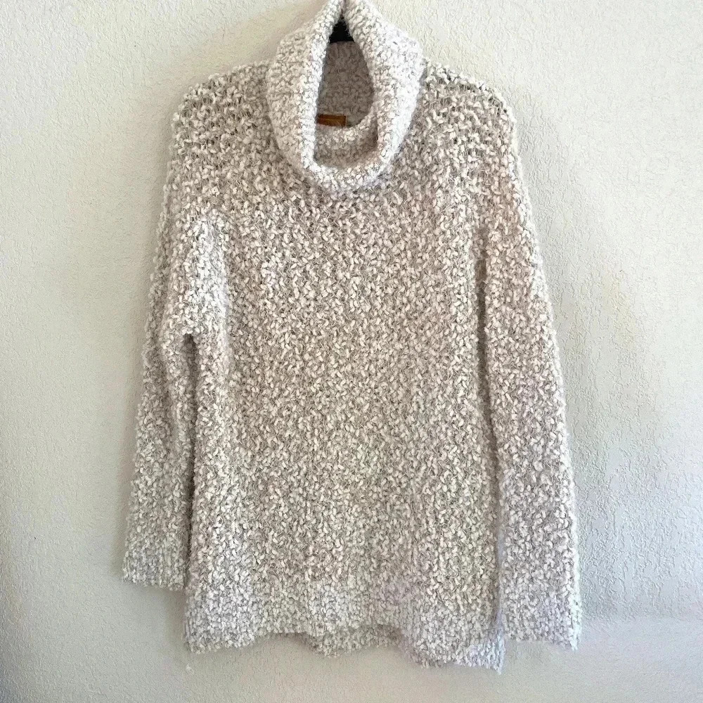 POL Chunky Knit Sweater Size Large